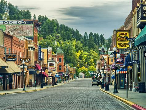 Wutchy Wonders: Discovering the Offbeat Towns of the United States